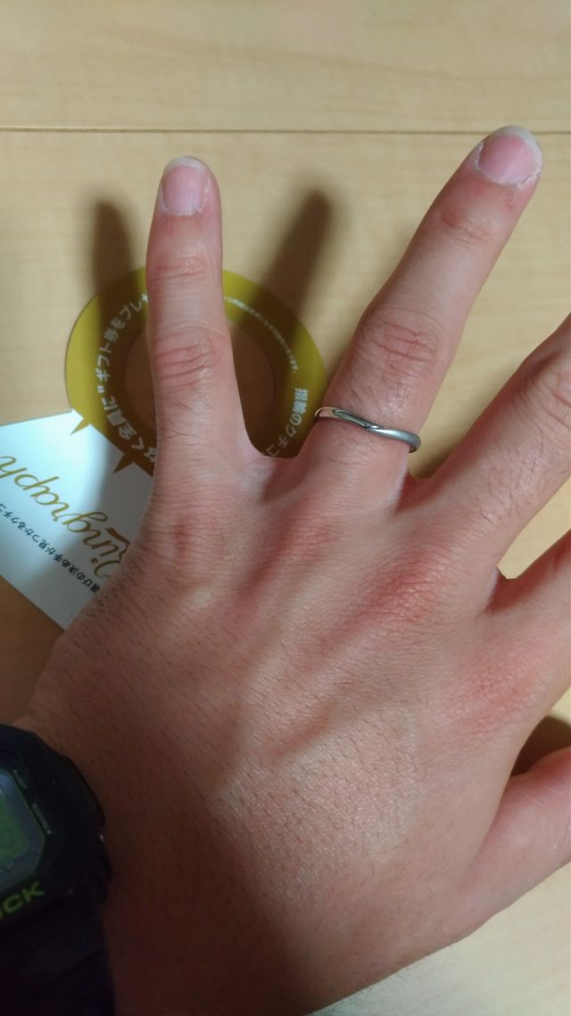 シンプルなデザインでとても気に入ってます。