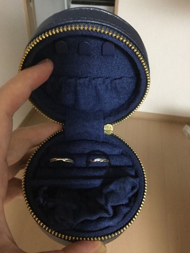 購入した結婚指輪です。定期的にクリーニングに行っています。