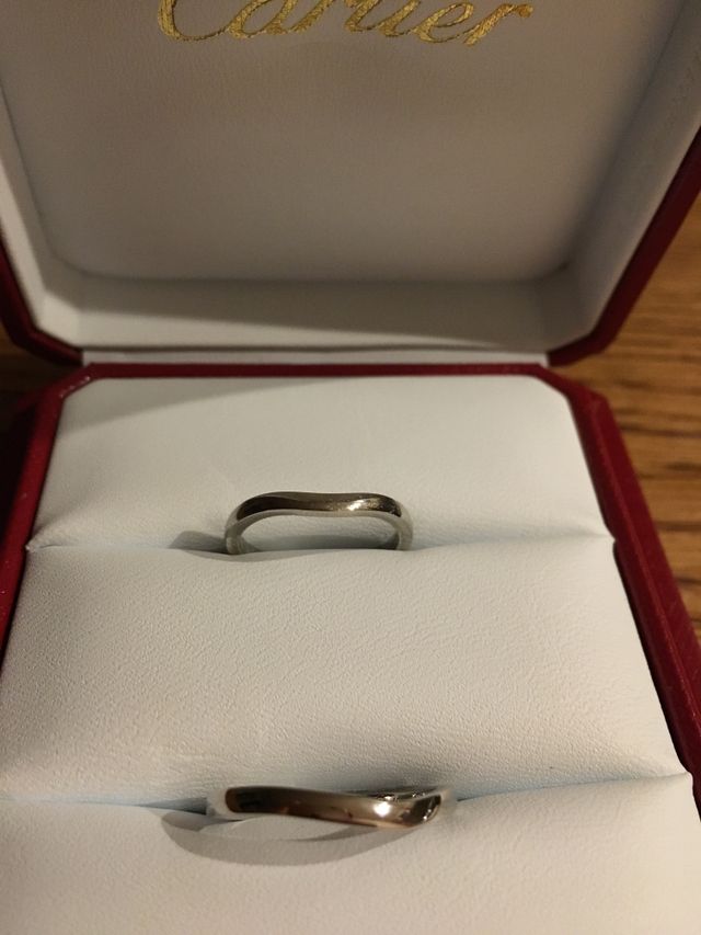 指輪を外す事が多く、ケースに直しています。