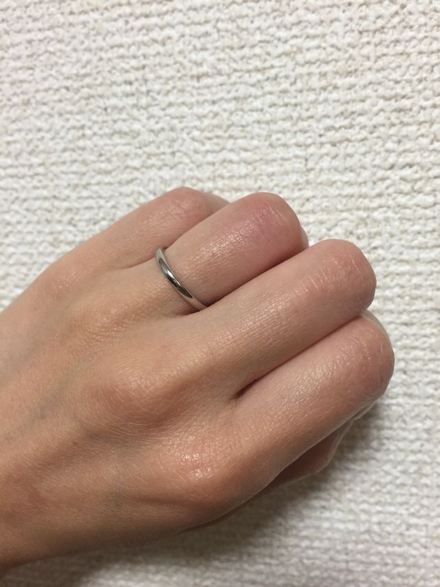 リングに角がなくツルッとしていて、つけ心地いいです