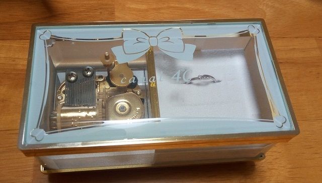 入れ物もとても素敵です。