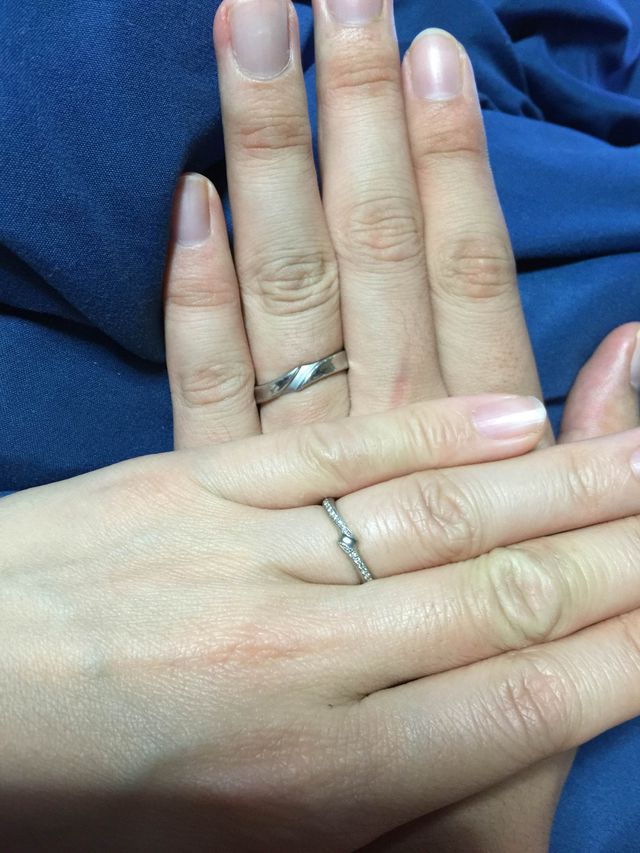 私たち夫婦の手元です。