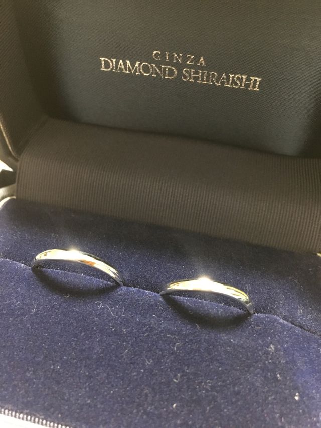 シンプルなデザインの指輪です。