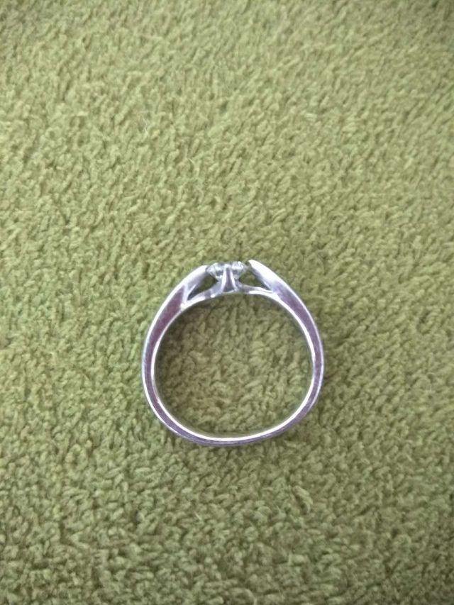 引っ掛かりがなくて毎日つけています。