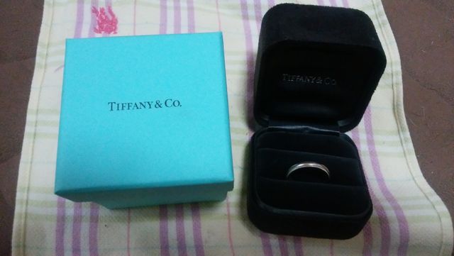 箱もしっかりした作りです。