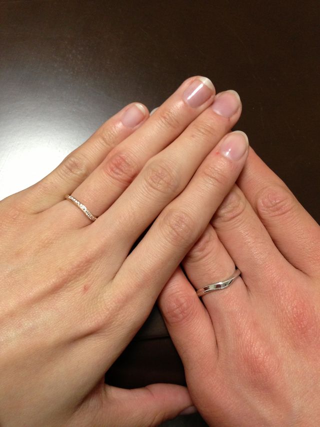 S字ラインのリングです。