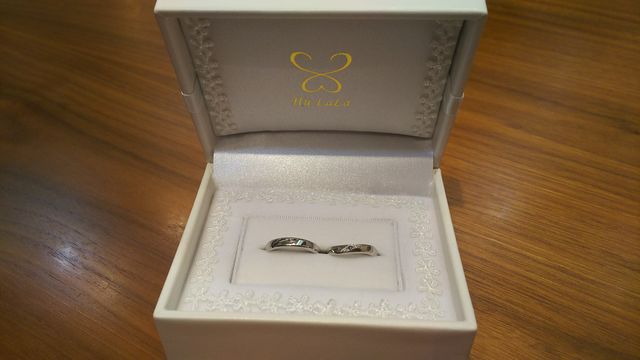 ケースもレースフリフリで可愛い！