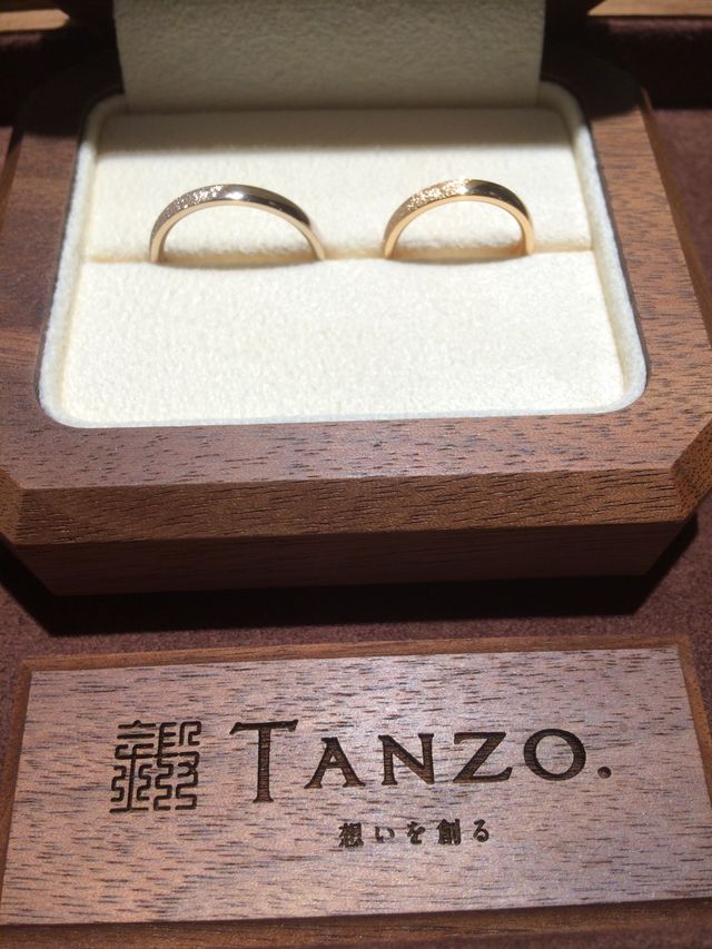 コーラルゴールドとピンクゴールド