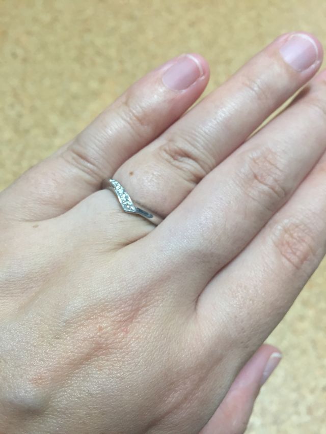 女性用のものです。ダイヤ入り