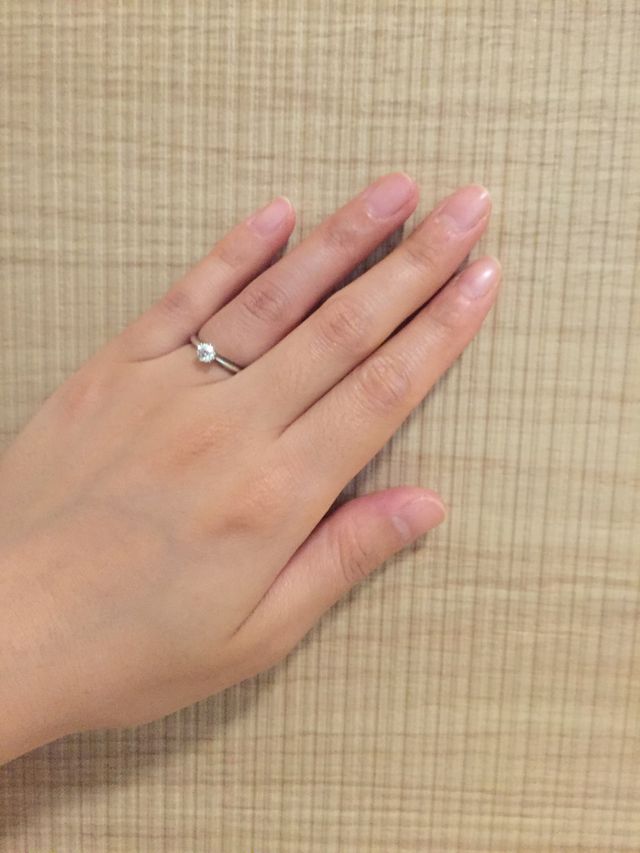 シンプルな形にしました