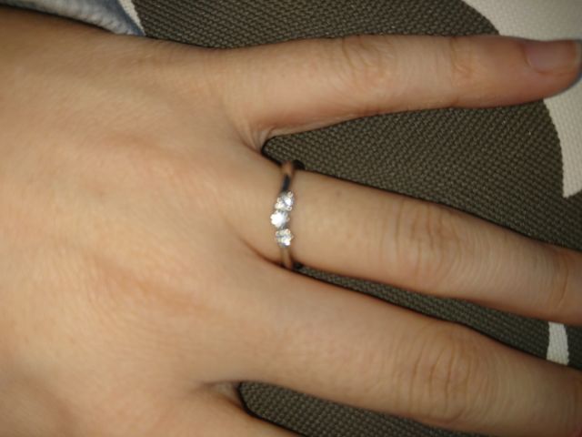 ダイヤは、埋め込みタイプではないタイプ。