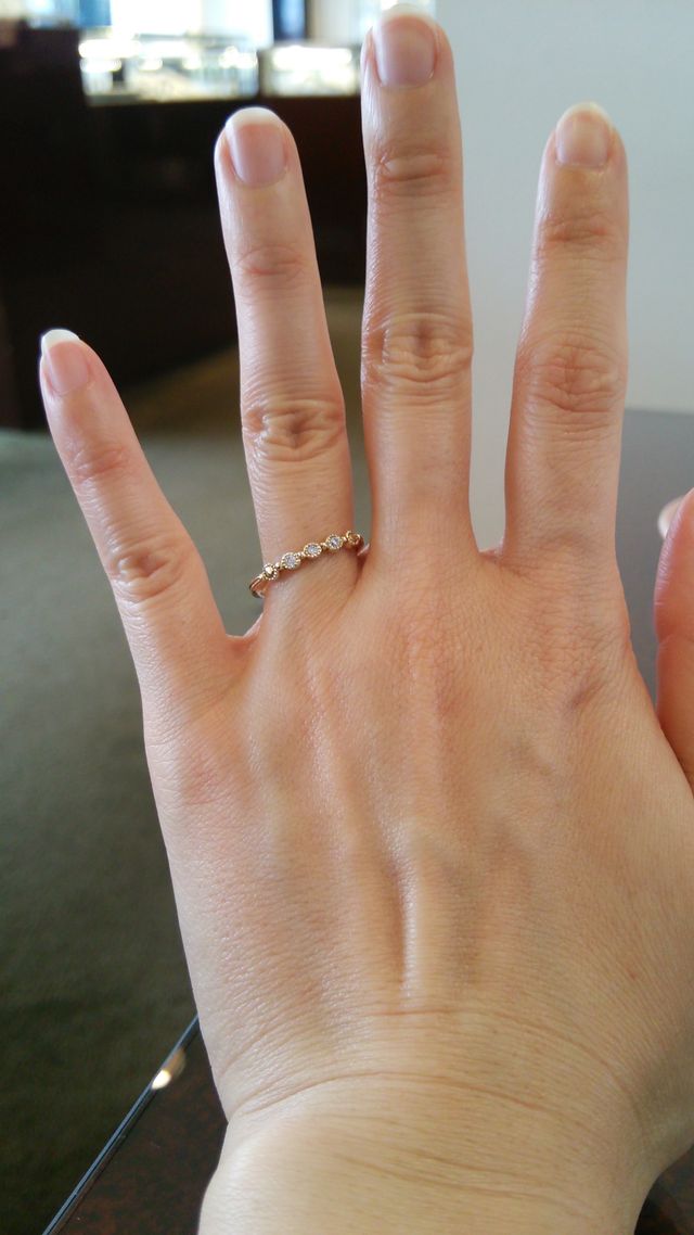 アンティークな印象の指輪です。