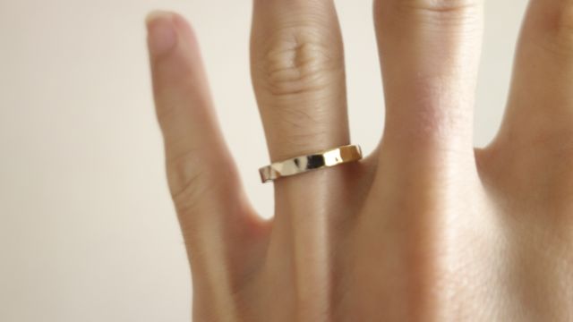 美しさとかっこよさを併せ持つ、自慢のリングです。