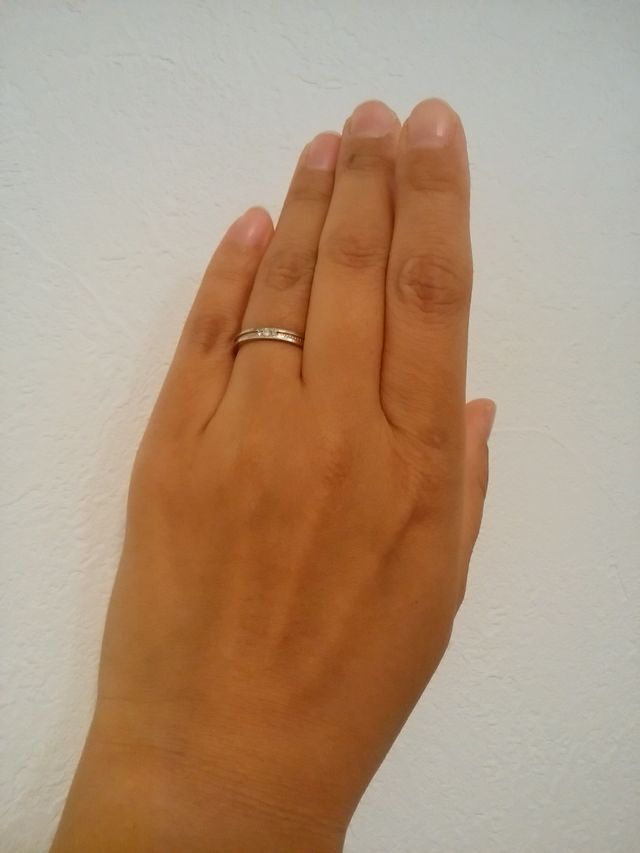 ディオーネです。ダイヤのキラキラがすごく気に入っています。