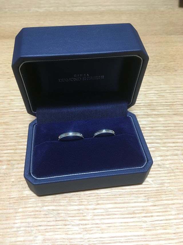 女性のみ一粒ダイヤを入れました (ᵔᴥᵔ)