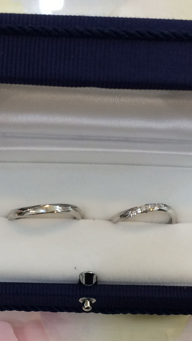 完成した自分たちの指輪です