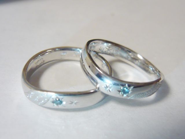 デザインはオーダーメイドです。手打ちしてもらいました。