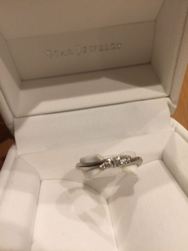 ウェーブのデザインがお気に入りです