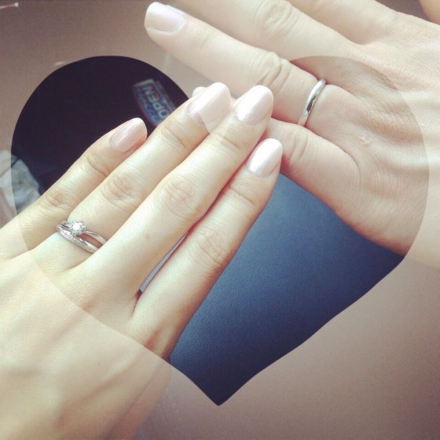 ダイヤからミル打ちに繋がっているラインが綺麗です♡