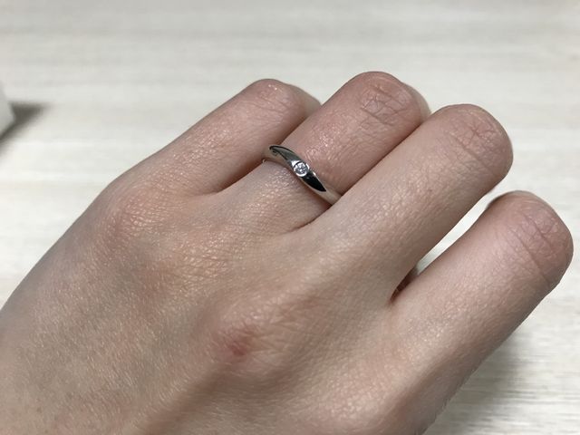 つけ心地がとてもよく、この形も気に入ってます