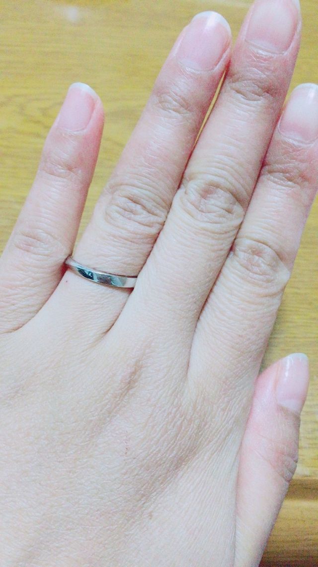 夫婦で気に入ったシンプルなデザインです