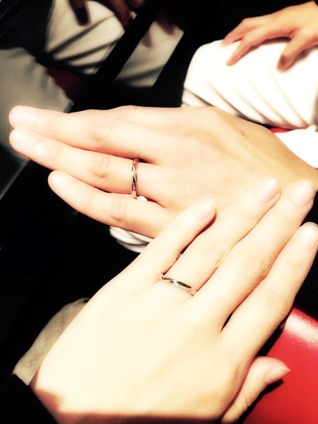 指が綺麗に見えるところが一番お気に入りです*