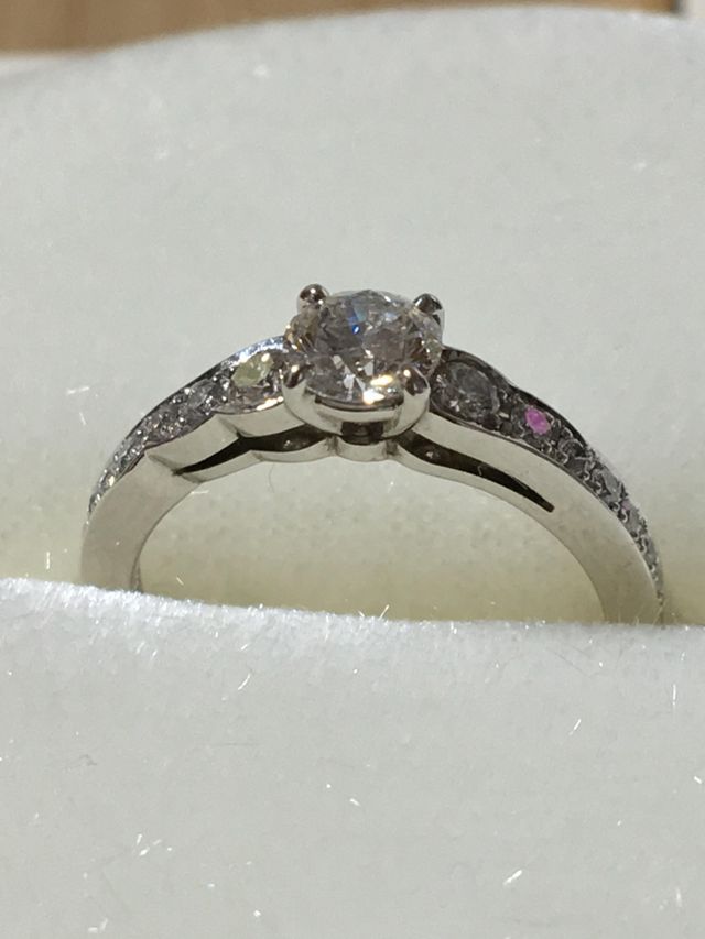 石留め部分は滑らかですので、あまり引っ掛かりません。