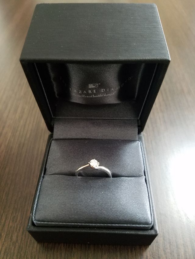 デザイン:Mist サイズ:9号 0.18CT