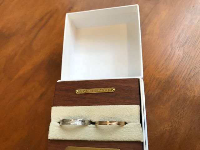 主人はシルバーを選びました。