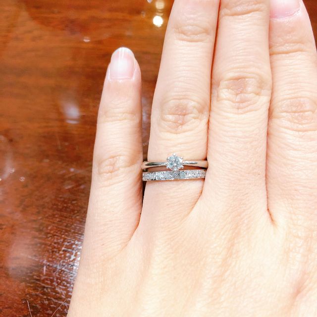 上下2つともスカラベで購入しました！