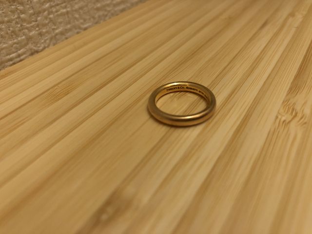 ティファニーのピンクゴールドです。