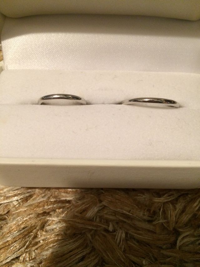 ずっと飽きないシンプルなデザインです。