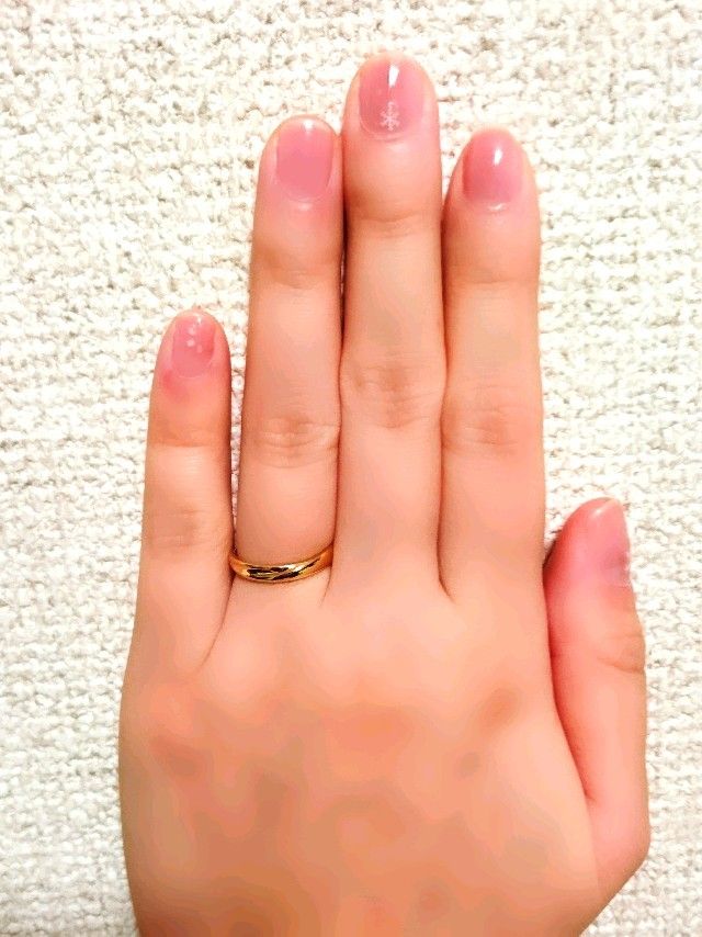 婚約指輪と同じくK18にしました