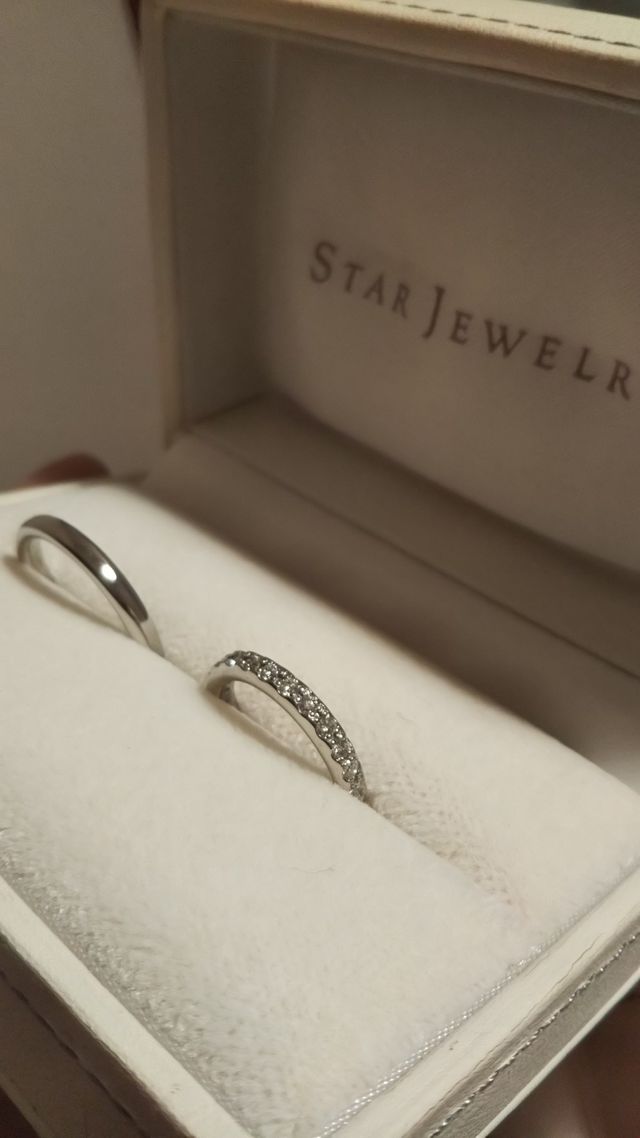 ダイヤが敷き詰められたデザインに一目惚れ！