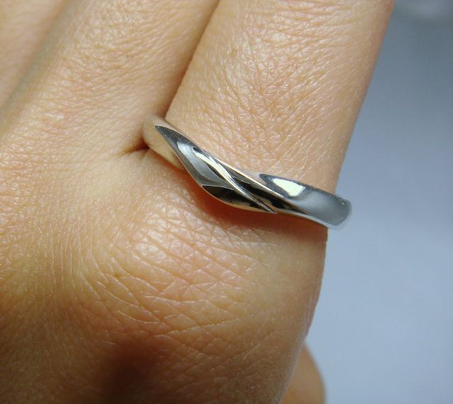 指にとってもフィット。しかも上質。