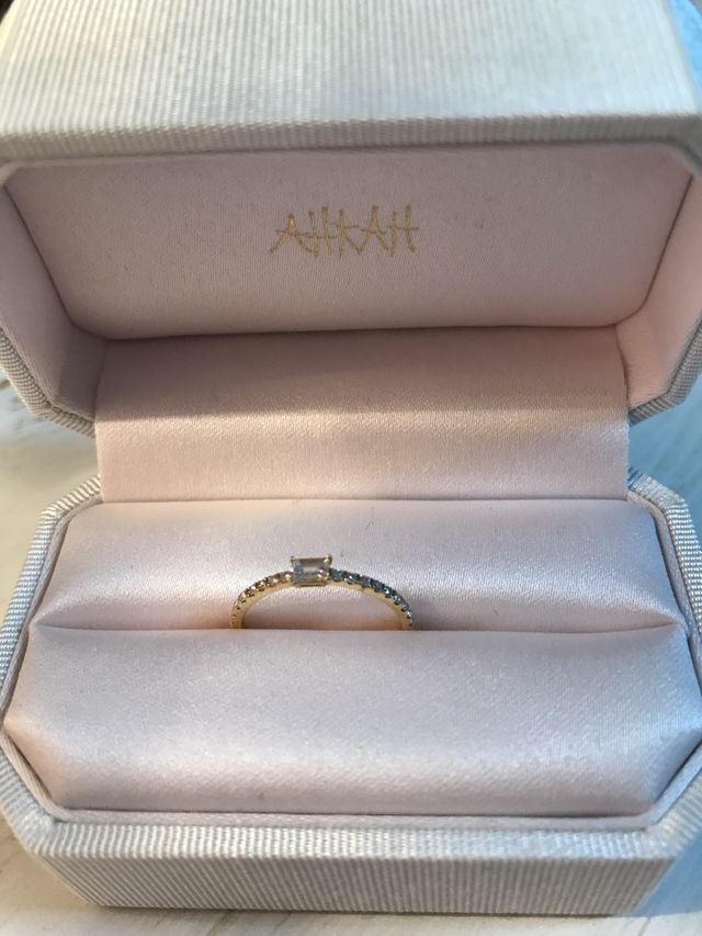 大好きなAHKAHの婚約指輪です！