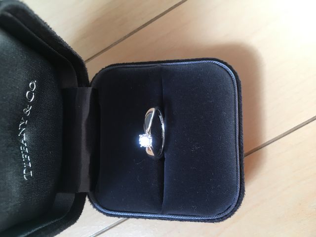 指輪とケース