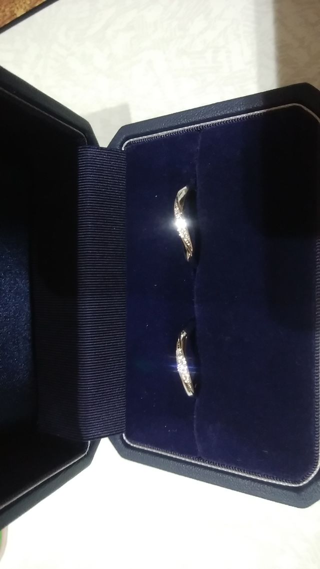 二人ともダイヤ付のレディースデザイン