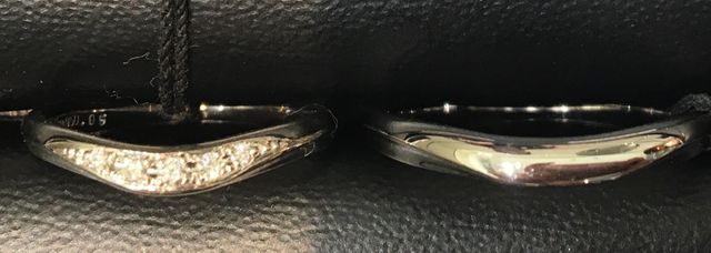 左が女性用。右が男性用。