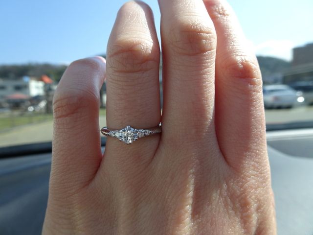 コロネットのエンゲージリング