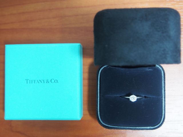 夢だったティファニーの婚約指輪です。