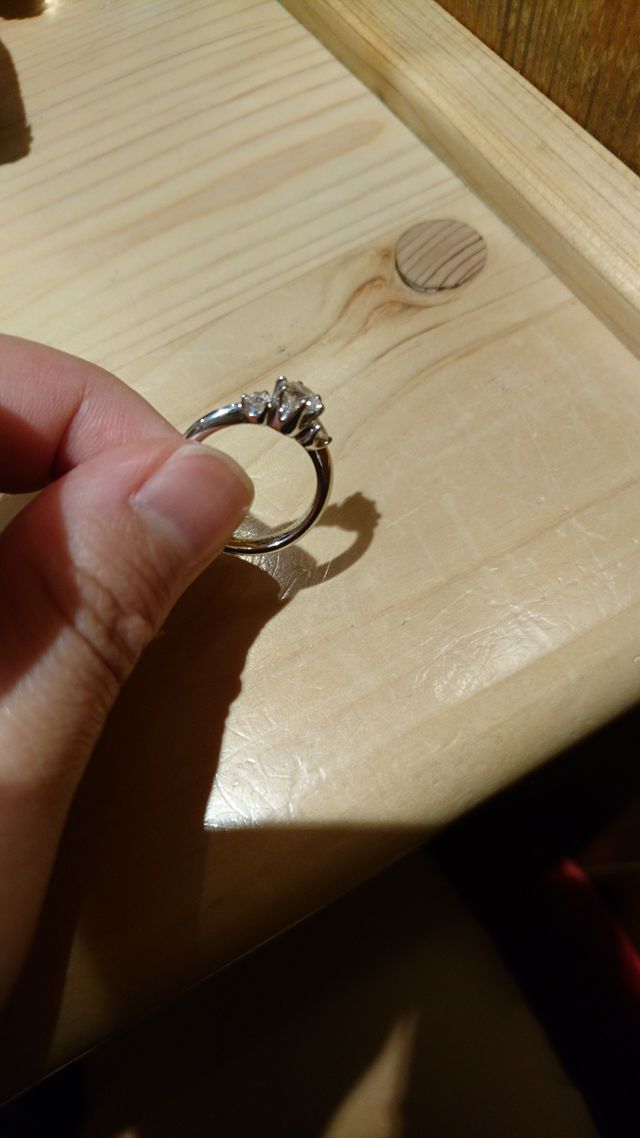 プラチナの重みも感じられるのがうれしいです。