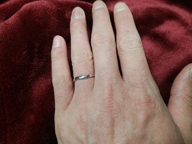シンプルなリング