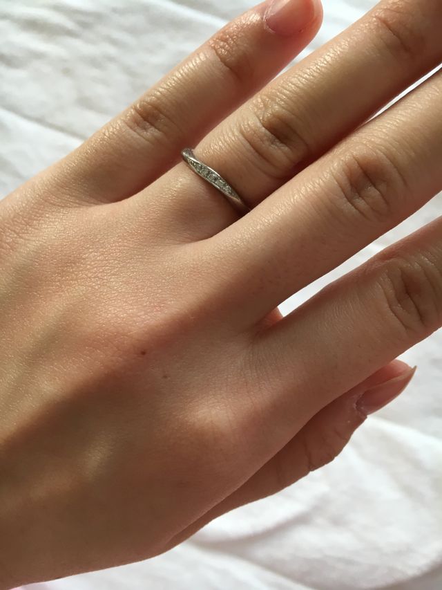 LUCIEのリファージュの結婚指輪。旦那とおそろいで購入。