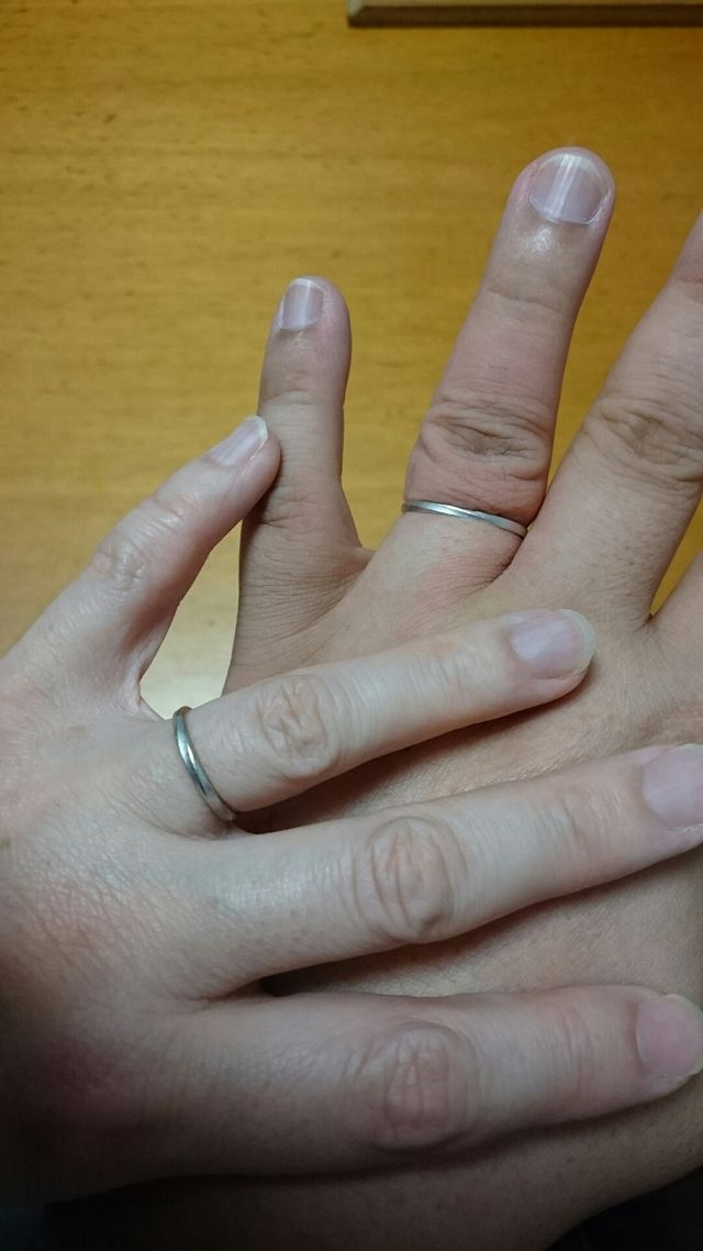 WISPのリングです。きれいなネジリが気に入ってます。