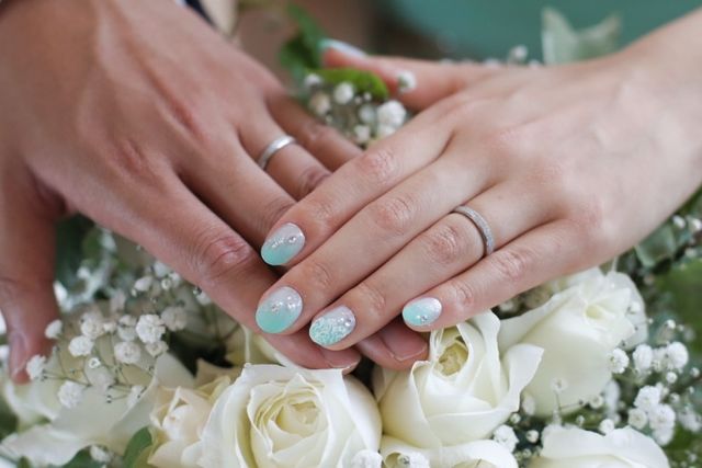 使用感はこんな感じです。左が主人です。