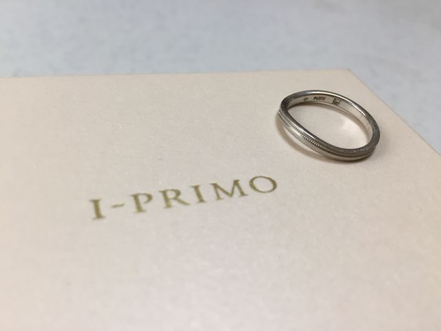 内側のプロミス・ダイヤモンド。色はフォーチュン・ホワイト。