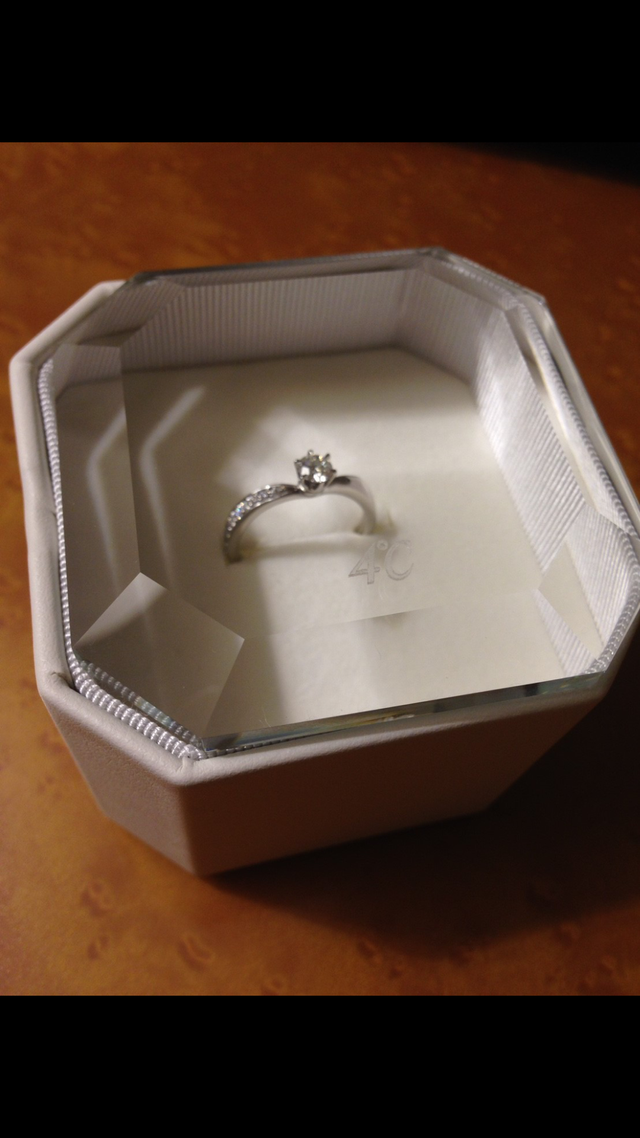 4℃婚約指輪