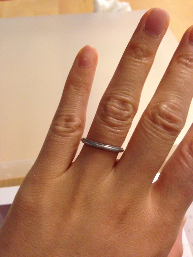 私が使用しているもの。太さは2ミリです。