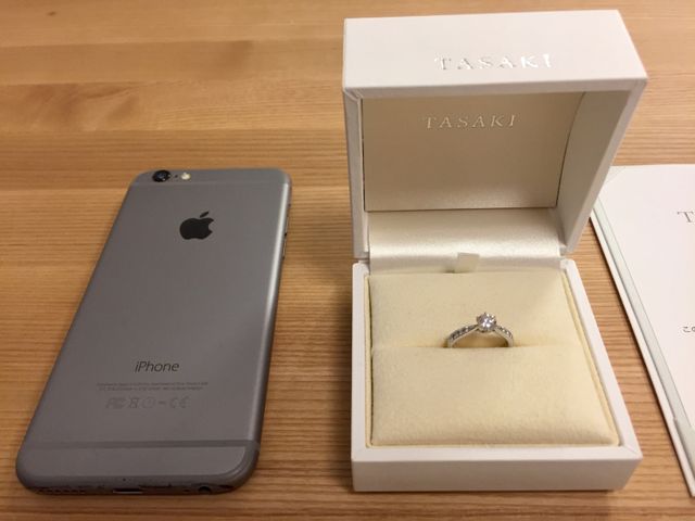 ダイヤモンド 0.45カラット 5号 比較:iphone6